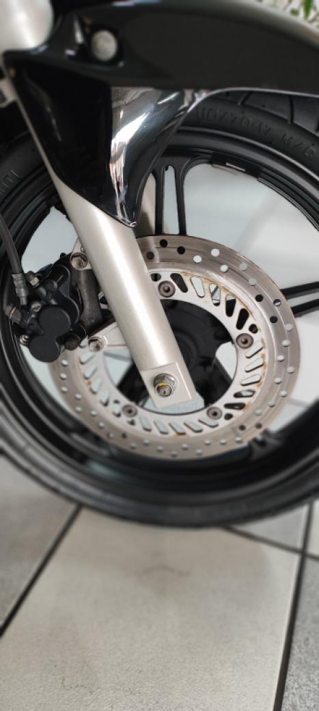 HONDA CB 300 R STD, Foto 19