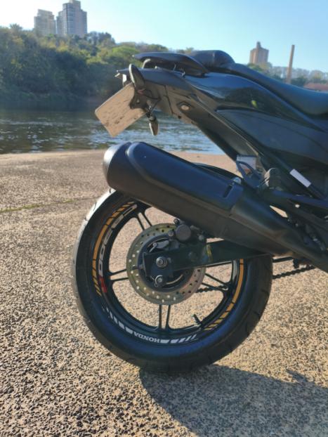 HONDA CB 300 R STD, Foto 4