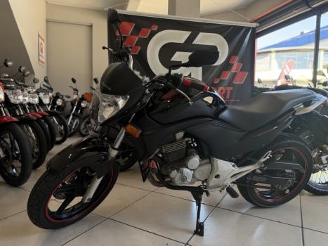 HONDA CB 300 R STD, Foto 5