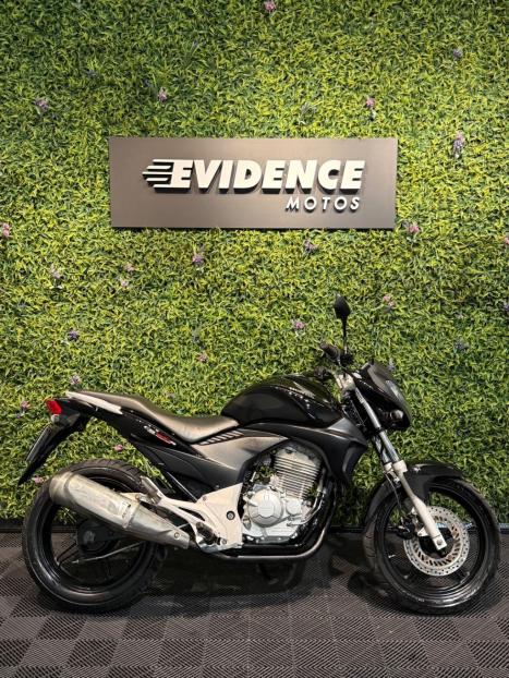 HONDA CB 300 R STD, Foto 2