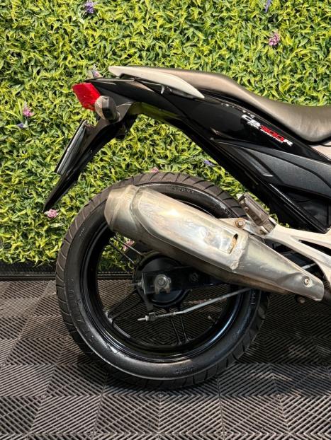 HONDA CB 300 R STD, Foto 3