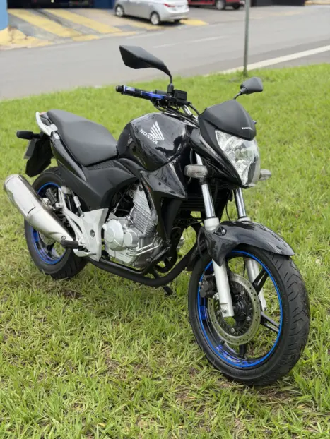 HONDA CB 300 R STD, Foto 1