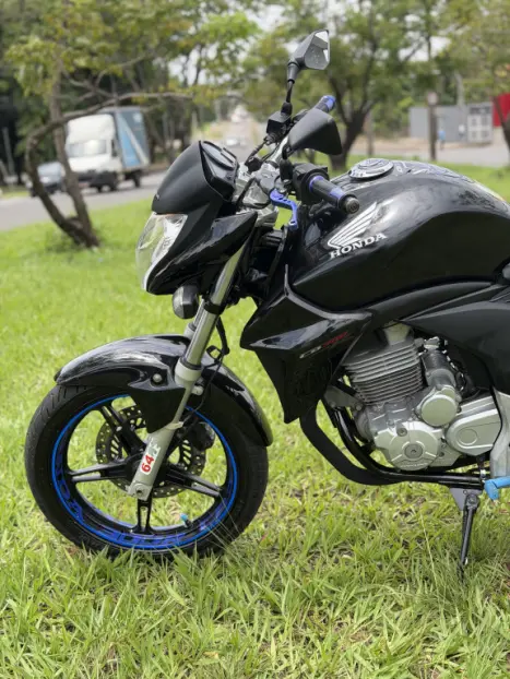 HONDA CB 300 R STD, Foto 9