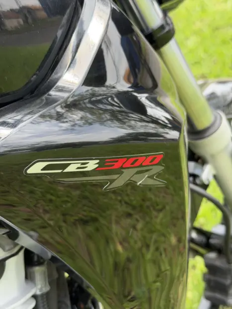 HONDA CB 300 R STD, Foto 12