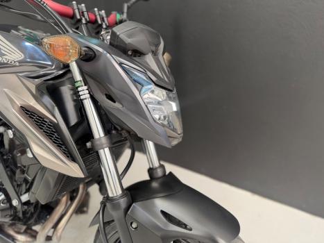 HONDA CB 500 F , Foto 7