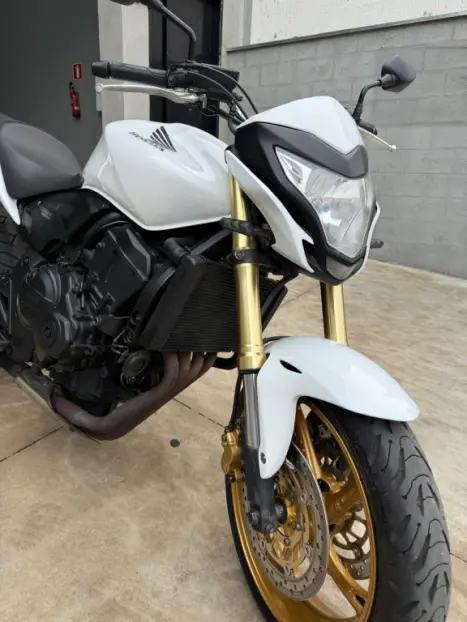 HONDA CB 600 F HORNET SEM ABS, Foto 10 HONDA CB 600 F HORNET SEM ABS, Foto 10