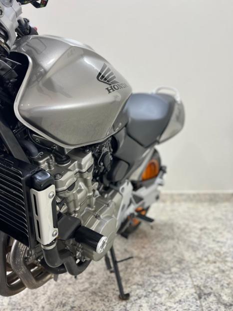 HONDA CB 600 F HORNET SEM ABS, Foto 7