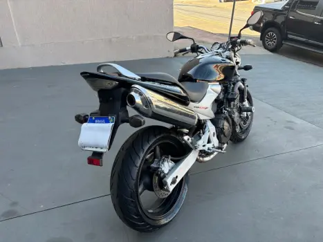 HONDA CB 600 F HORNET , Foto 4