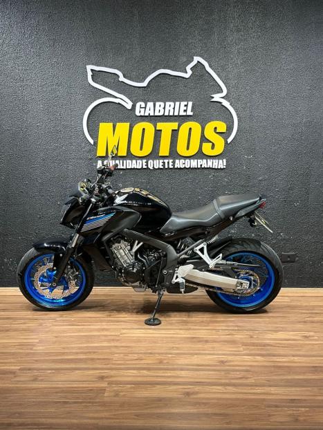 HONDA CB 650 F ABS, Foto 2