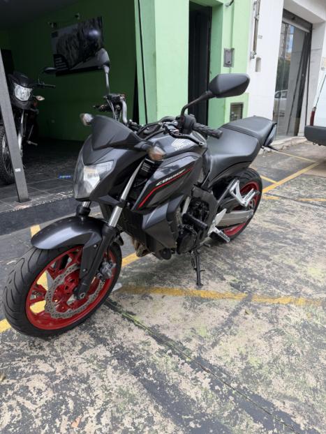 HONDA CB 650 F ABS, Foto 4