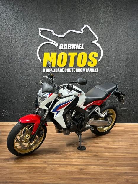 HONDA CB 650 F ABS, Foto 4