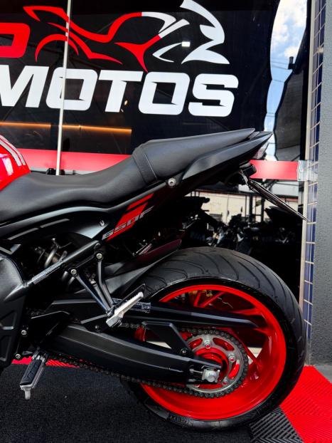 HONDA CB 650 F ABS, Foto 6