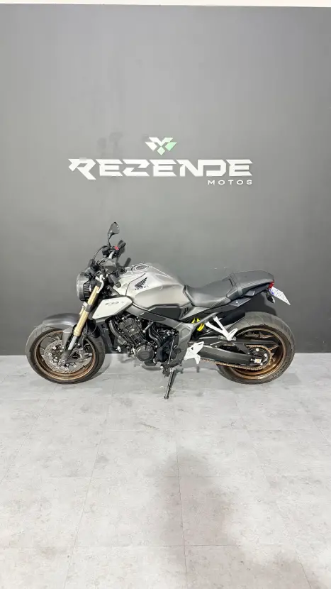 HONDA CB 650 R ABS, Foto 5