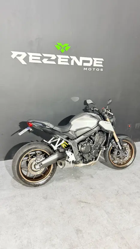 HONDA CB 650 R ABS, Foto 10