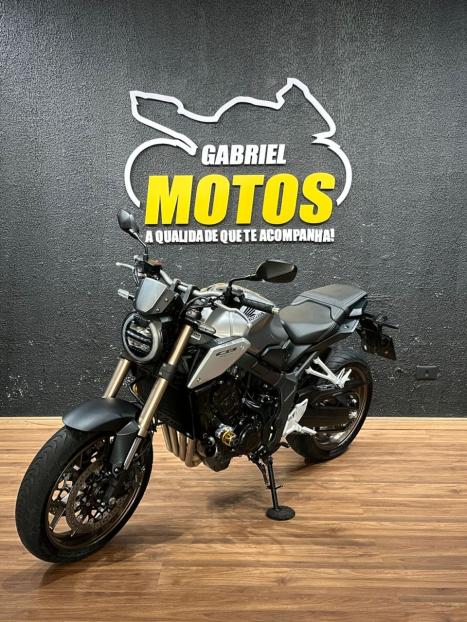 HONDA CB 650 R ABS, Foto 4