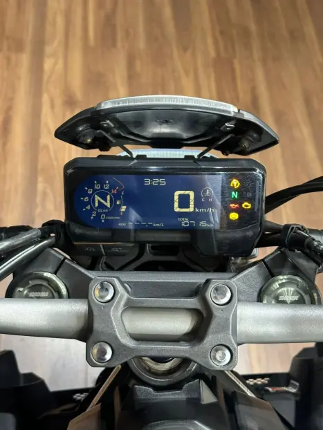 HONDA CB 650 R ABS, Foto 7