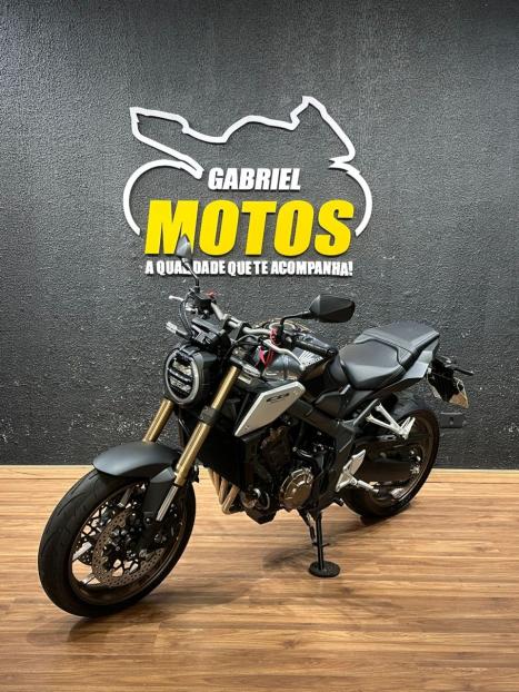 HONDA CB 650 R ABS, Foto 4
