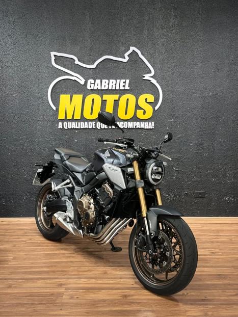 HONDA CB 650 R ABS, Foto 3