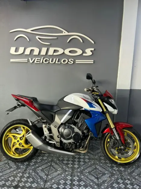 HONDA CBR 1000 F, Foto 1