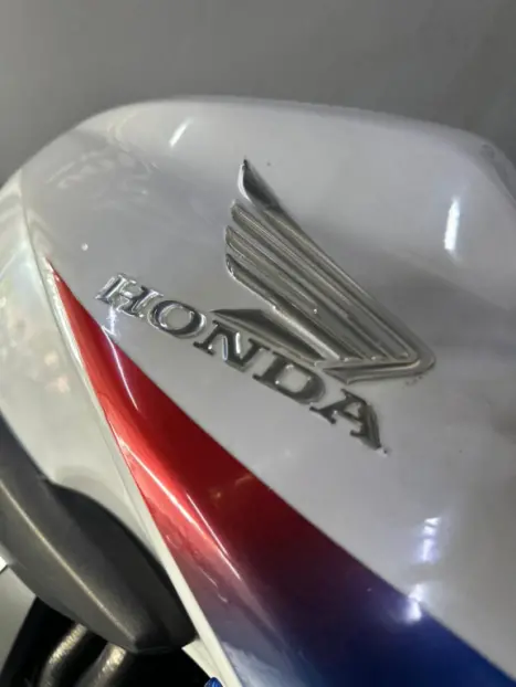 HONDA CBR 1000 F, Foto 4