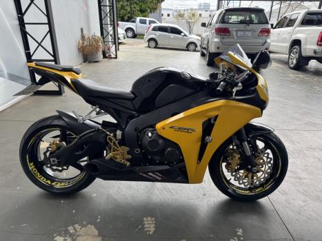 HONDA CBR 1000 RR FIRE BLADE, Foto 2