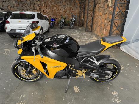HONDA CBR 1000 RR FIRE BLADE, Foto 4