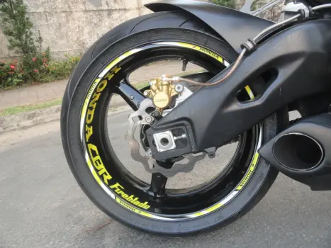 HONDA CBR 1000 RR FIRE BLADE, Foto 18