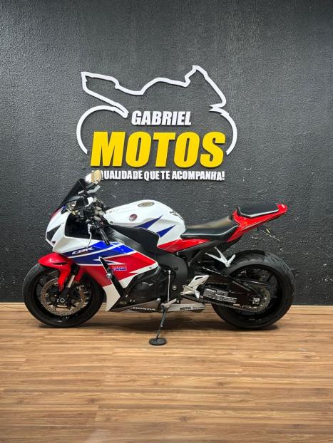 HONDA CBR 1000 RR FIRE BLADE, Foto 2