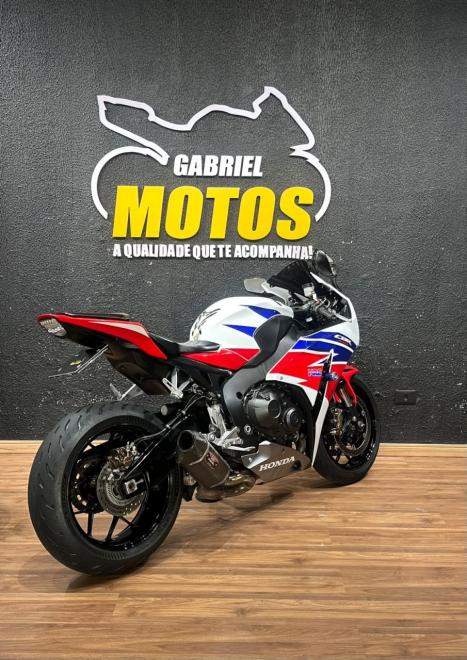HONDA CBR 1000 RR FIRE BLADE, Foto 5