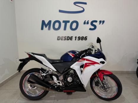 HONDA CBR 250 R, Foto 1