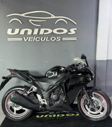 HONDA CBR 250 R, Foto 1