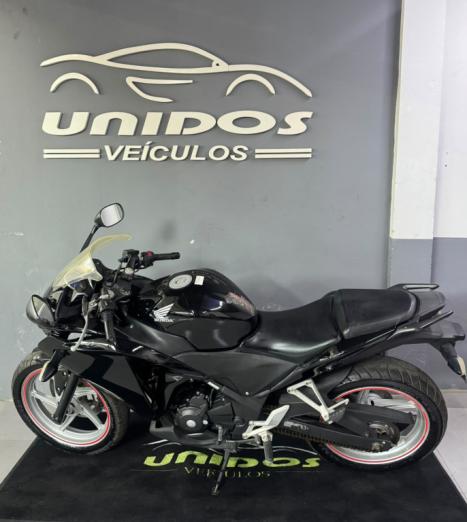 HONDA CBR 250 R, Foto 6