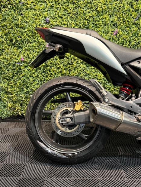 HONDA CBR 600 F , Foto 3