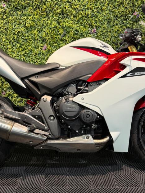 HONDA CBR 600 F , Foto 4