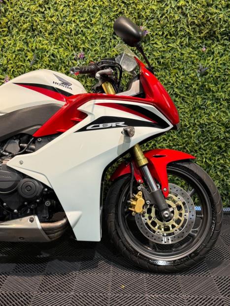 HONDA CBR 600 F , Foto 5
