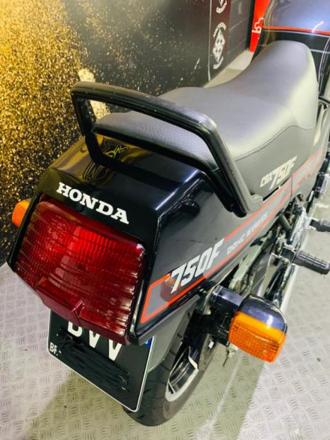 HONDA CBX 750 F , Foto 11