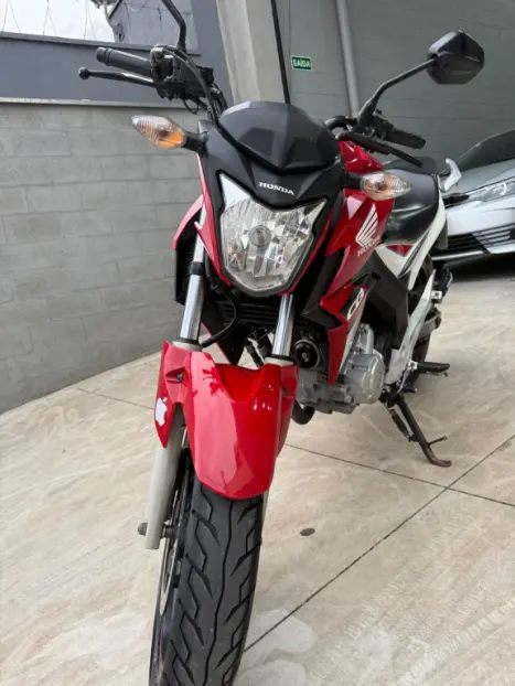 HONDA CBX Twister 250 , Foto 2