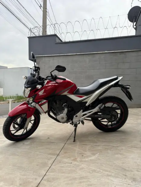 HONDA CBX Twister 250 , Foto 4