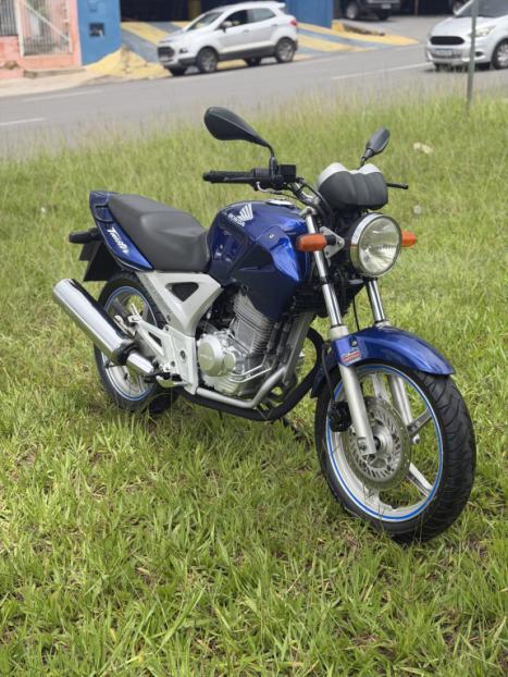 HONDA CBX Twister 250 , Foto 1