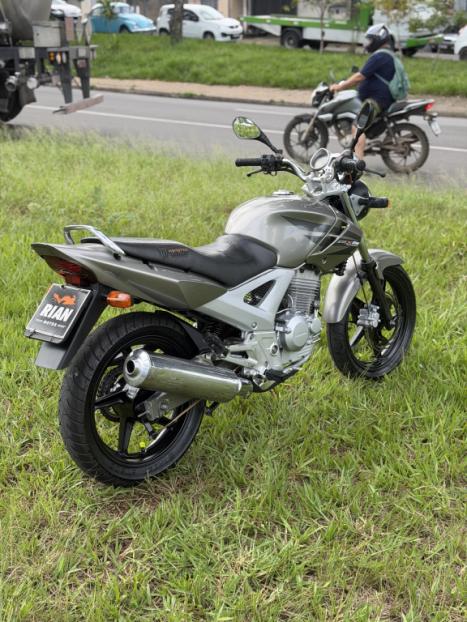 HONDA CBX Twister 250 , Foto 3