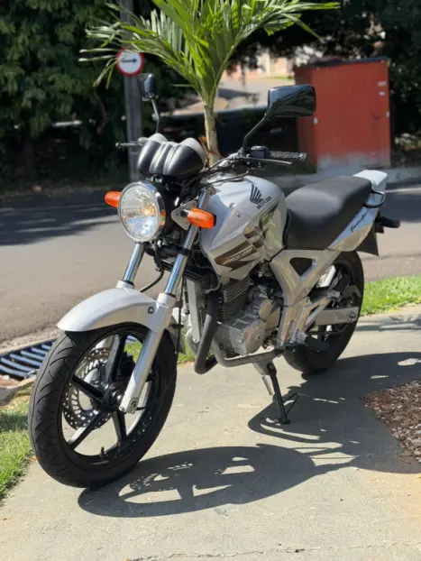 HONDA CBX Twister 250 , Foto 2