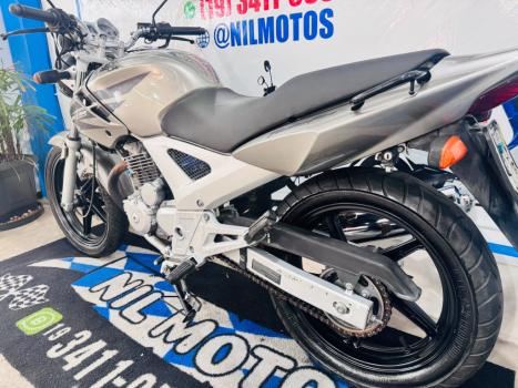 HONDA CBX Twister 250 , Foto 4