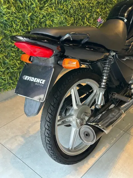 HONDA CG 125 FAN ES, Foto 3 HONDA CG 125 FAN ES, Foto 3