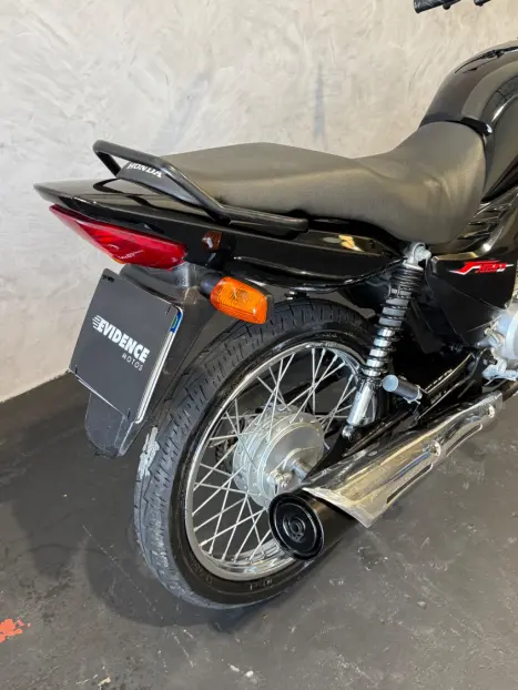 HONDA CG 125 FAN ES, Foto 2