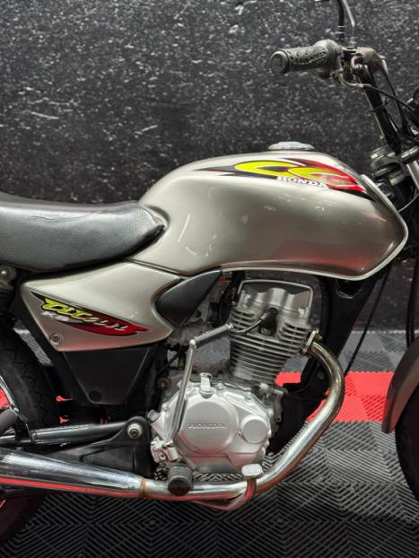 HONDA CG 125 TITAN KS, Foto 6