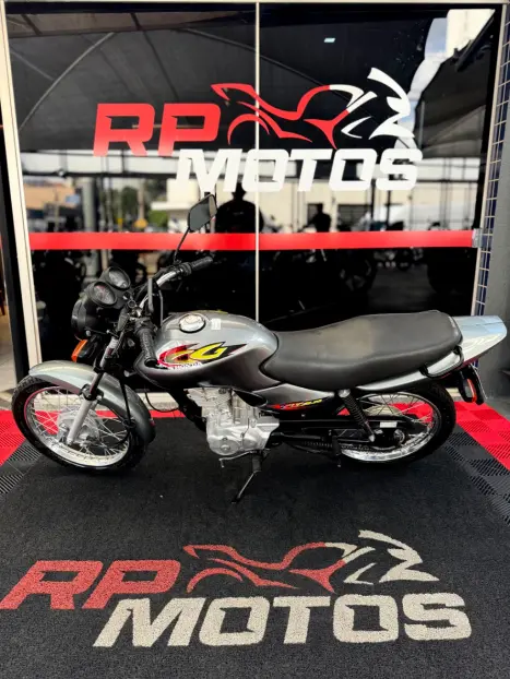 HONDA CG 125 TITAN KS, Foto 3