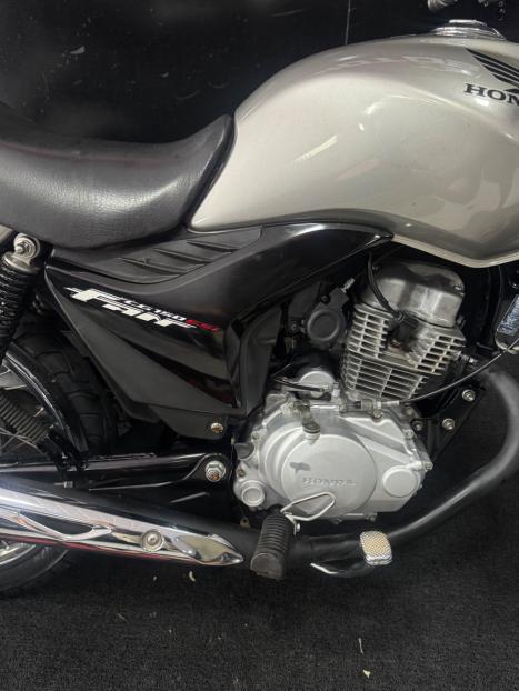 HONDA CG 150 FAN ESI, Foto 3