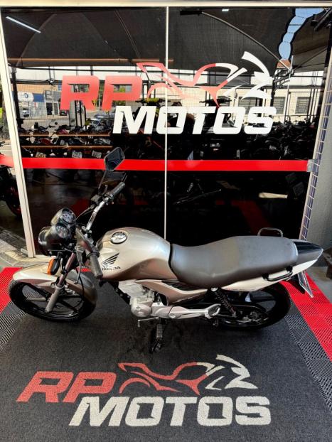 HONDA CG 150 FAN ESI, Foto 4