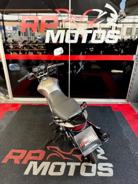 HONDA CG 150 FAN ESI, Foto 9