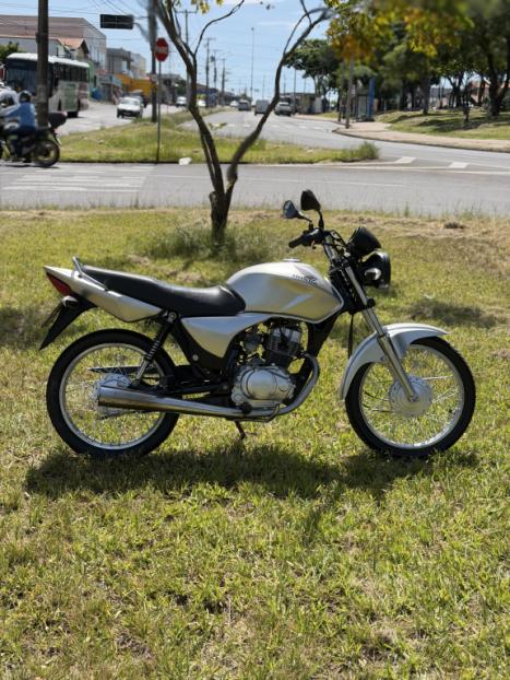 HONDA CG 150 TITAN ES, Foto 2